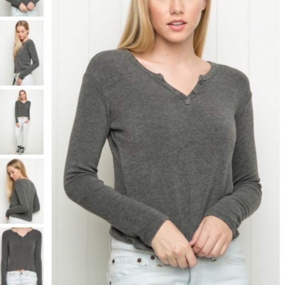 BRANDY MELVILLE Grey Long Sleeve
